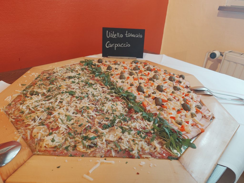 Vitello tonnato, Carpaccio